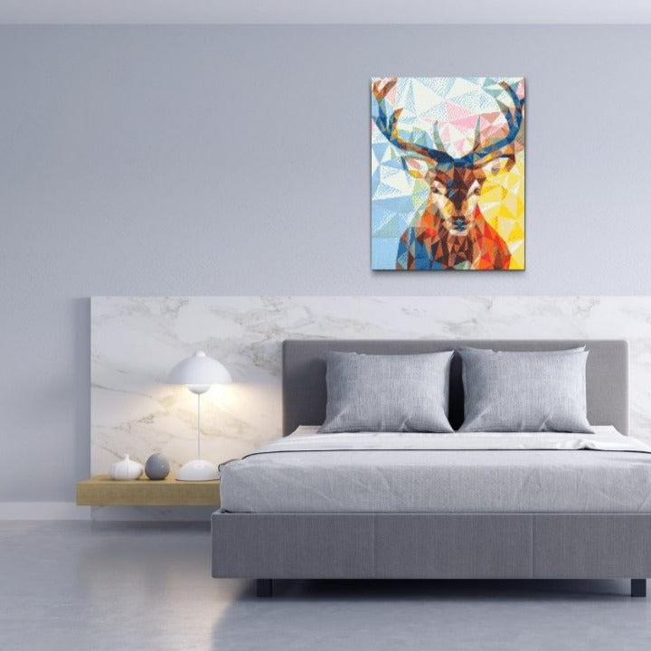 Cubic Deer – stiliserat djurmotiv i Diamond Painting