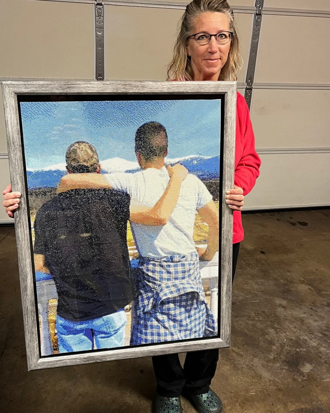 kvinde med Förvandla Ditt Foto till Ett Mästerverk som Glittrar